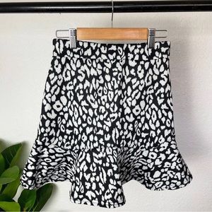 Nasty Gal | Leopard Print Ruffle Mini Skirt - US 8